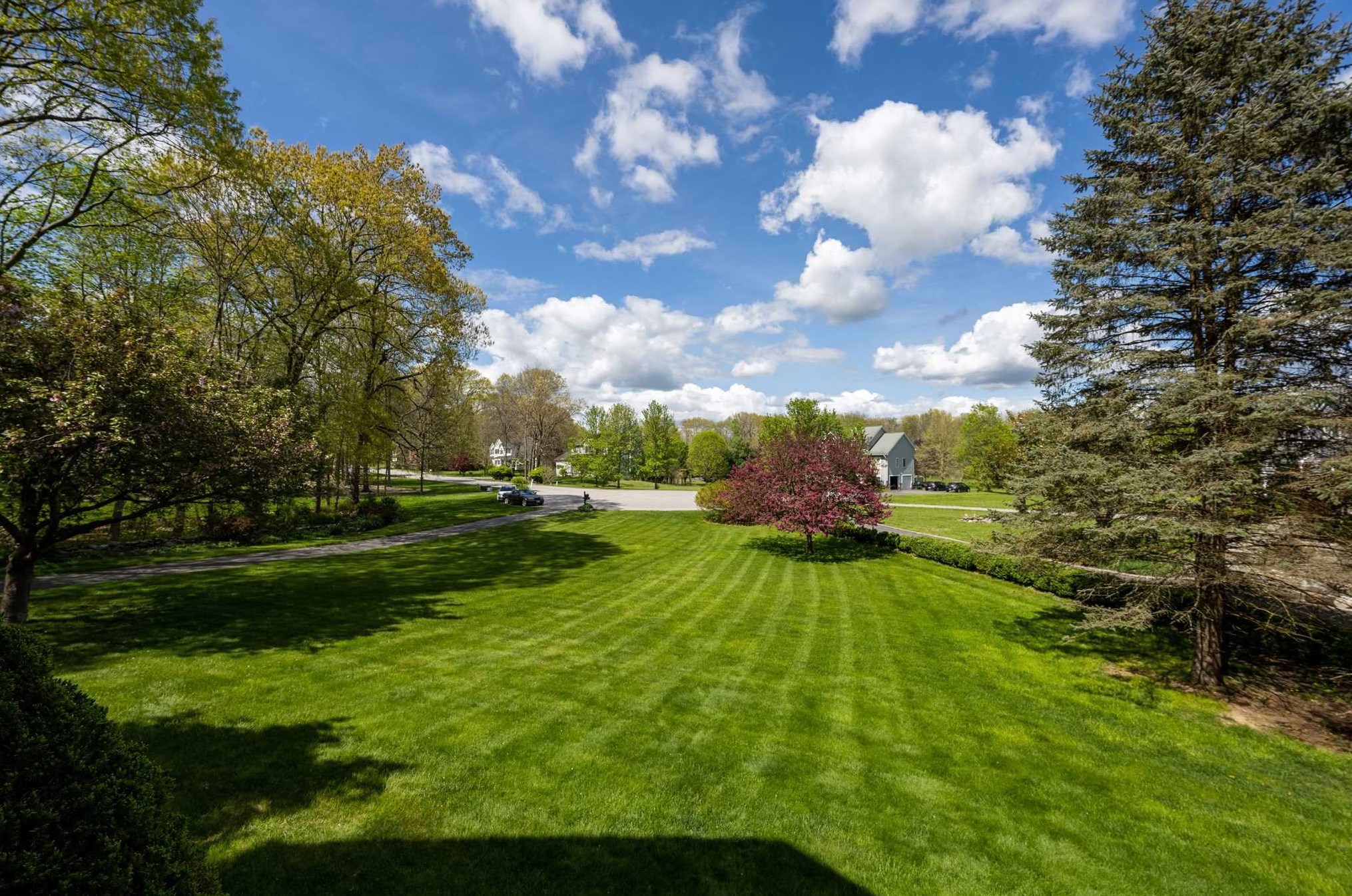 3 Hollyberry Dr, East Fishkill NY 12533-5383 exterior