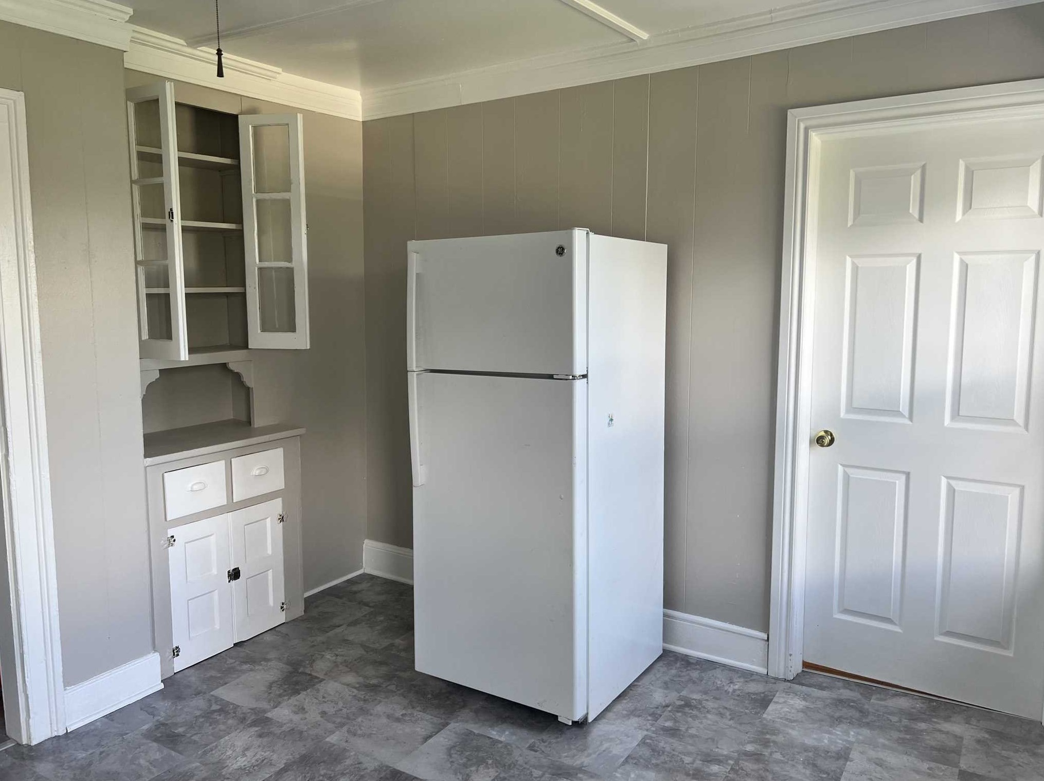 12 Dewindt St, Beacon NY  12508-2712 exterior