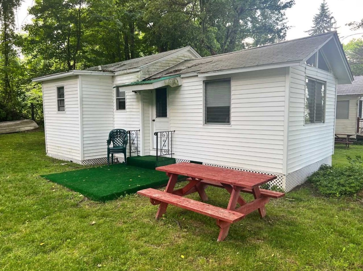 288 Sylvan Lk Rd, East Fishkill NY  12533-5417 exterior