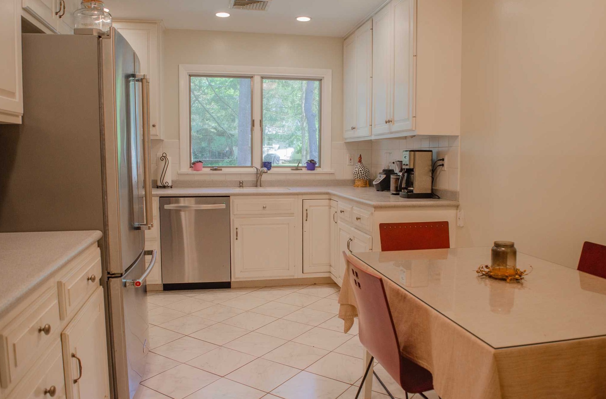 5 Elm St, Red Hook NY  12571-1117 exterior