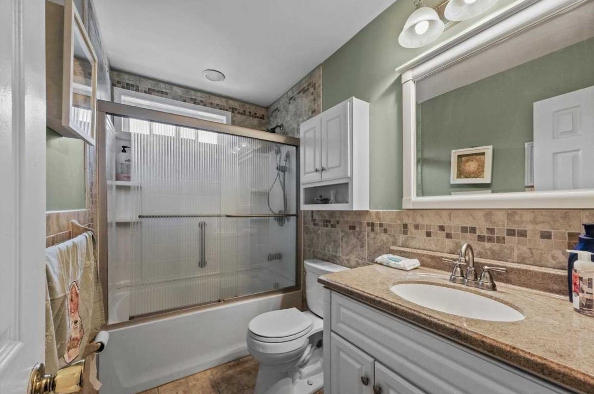 337 Augusta Dr, East Fishkill NY 12533-3536 exterior