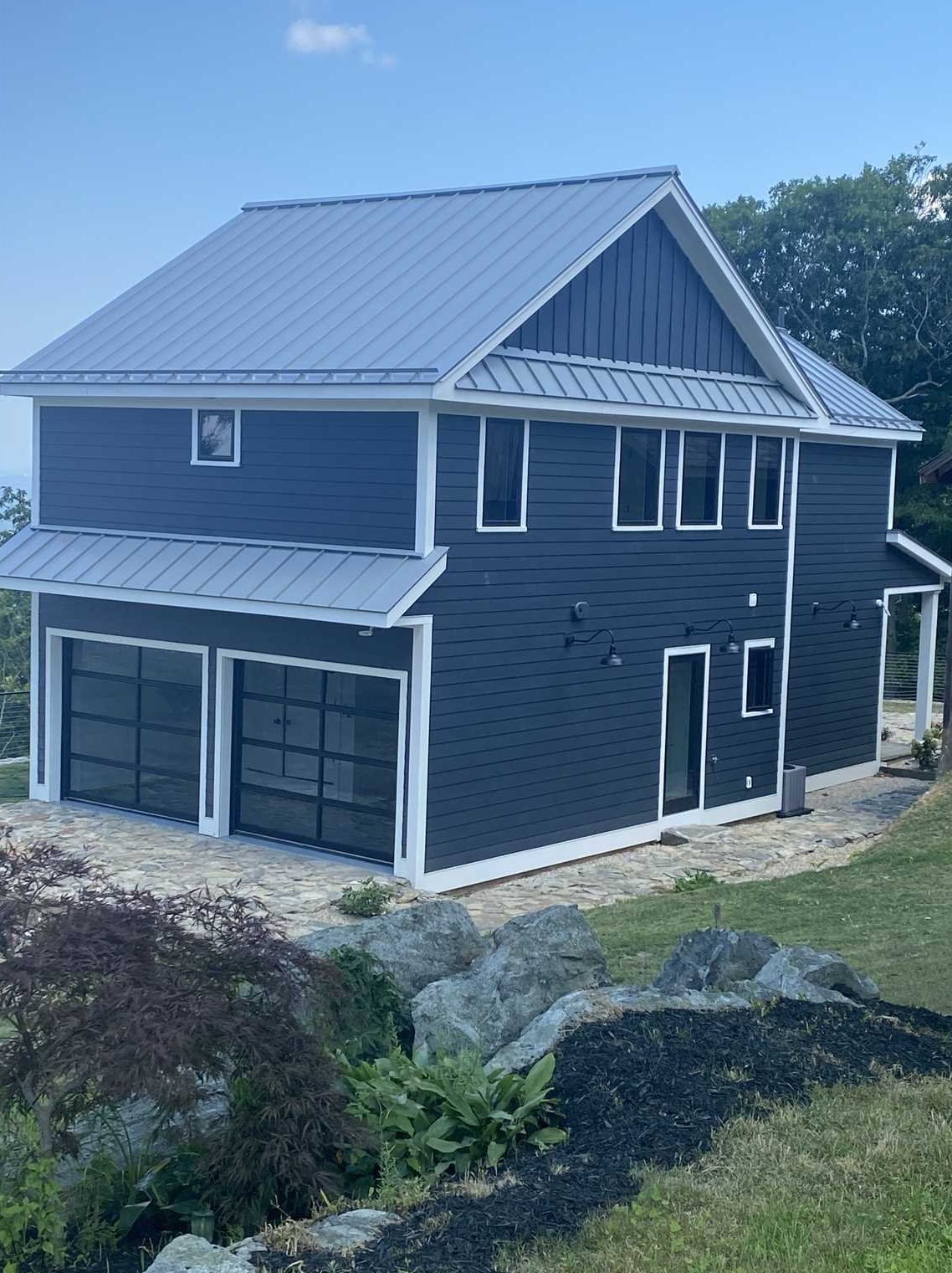 401 Woodmont Rd, East Fishkill, NY 12533