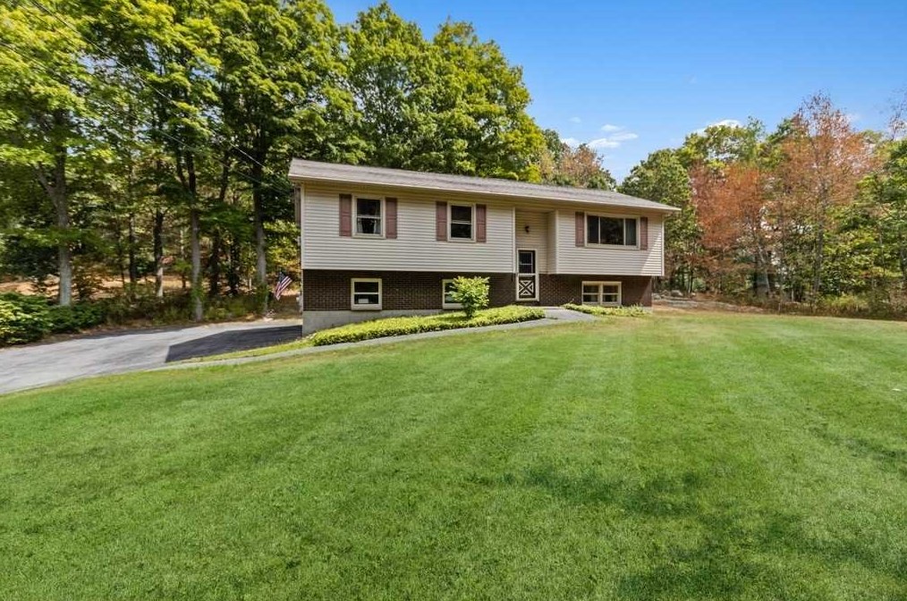 78 Miller Hill Rd, East Fishkill, NY 12533-6831