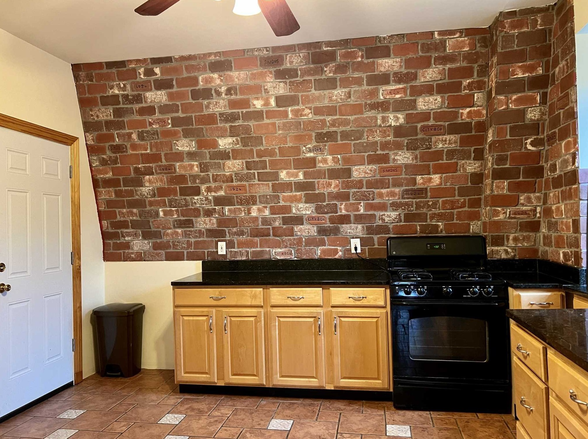 24 Fowler St, Beacon NY  12508-3758 exterior