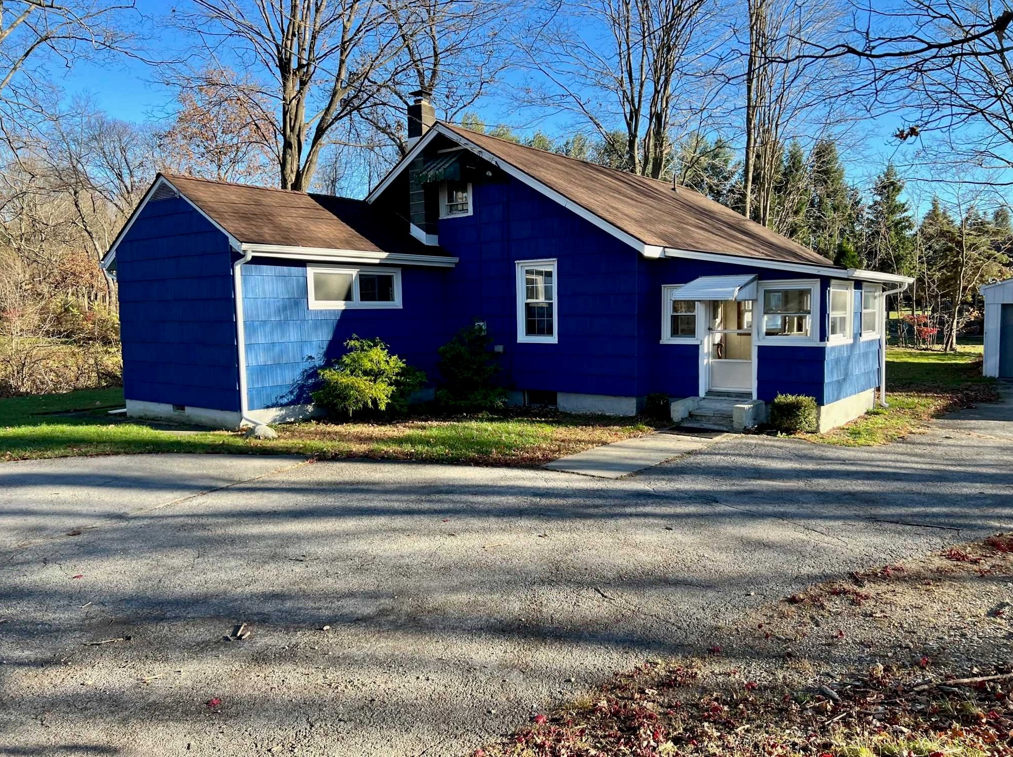 3176 Sharon Tpke, Millbrook, NY 12545