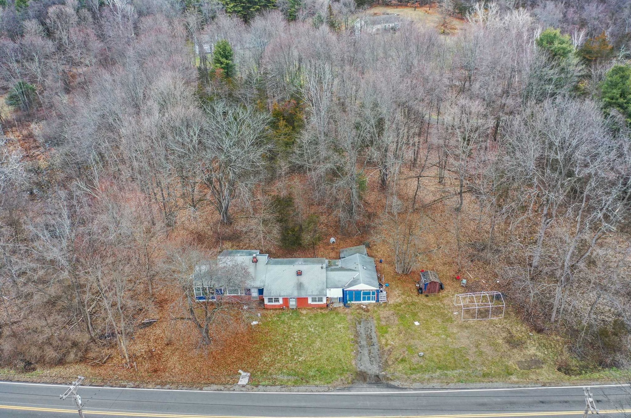127 Spg Lk Rd, Red Hook NY  12571-2231 exterior