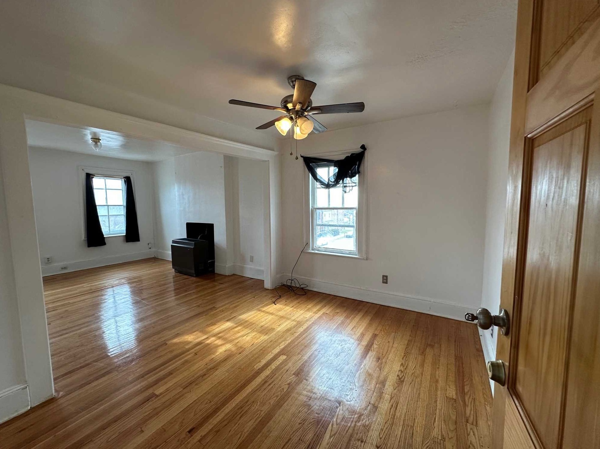 199 Dubois St, Newburgh NY  12550-3470 exterior