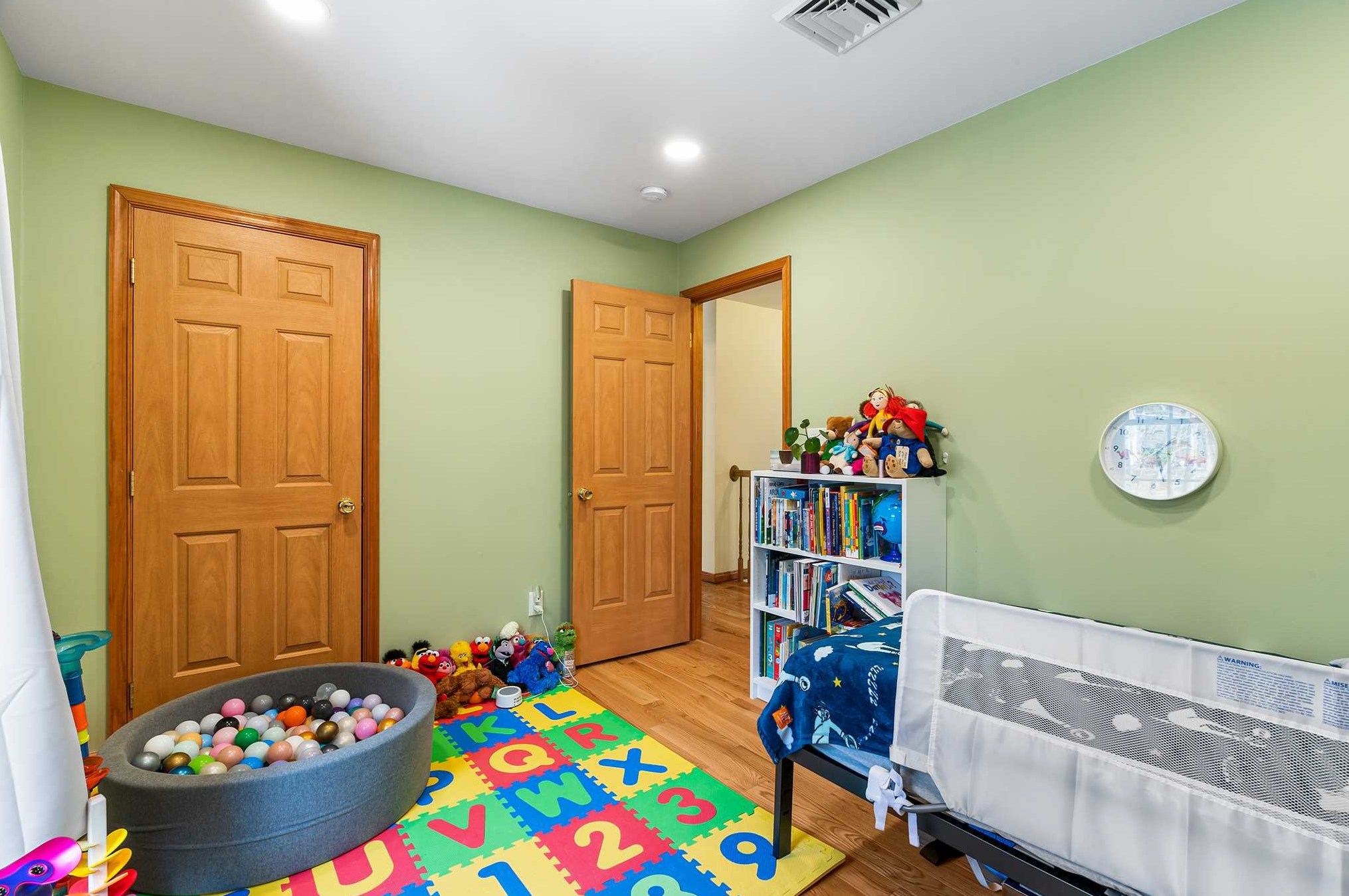 94 Manor Rd, Red Hook NY  12571-1205 exterior