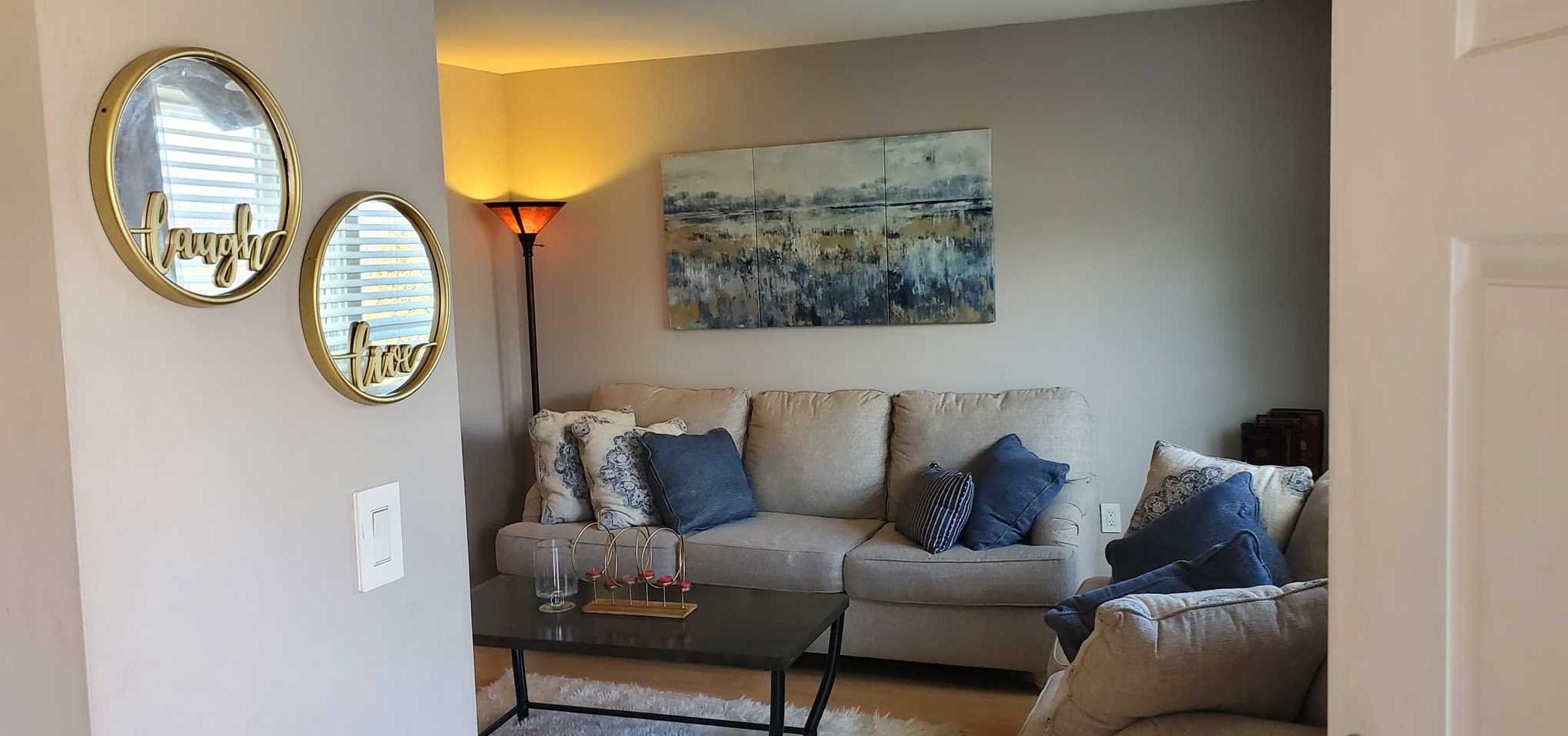 22 Helen Ct, Beacon NY  12508-2226 exterior