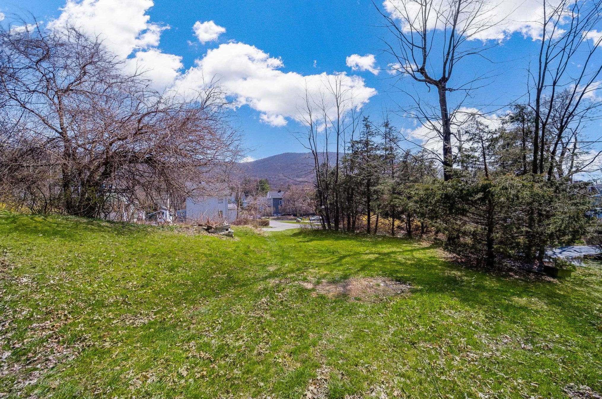 1 Highland Pl, Beacon, NY 12508-2601
