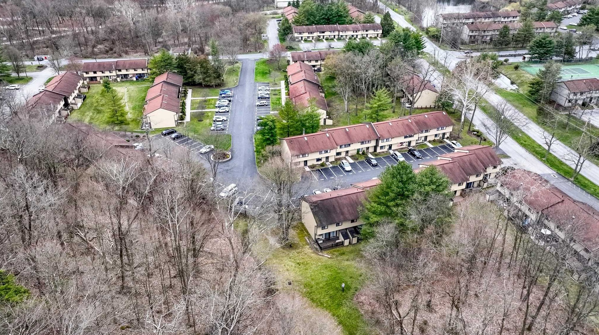 808 Chelsea Cove S, East Fishkill, NY 12533