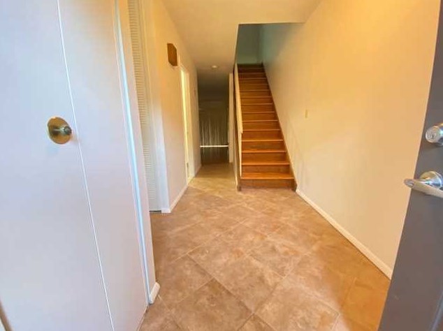 2105 Magnolia Walk, Poughkeepsie, NY 12603