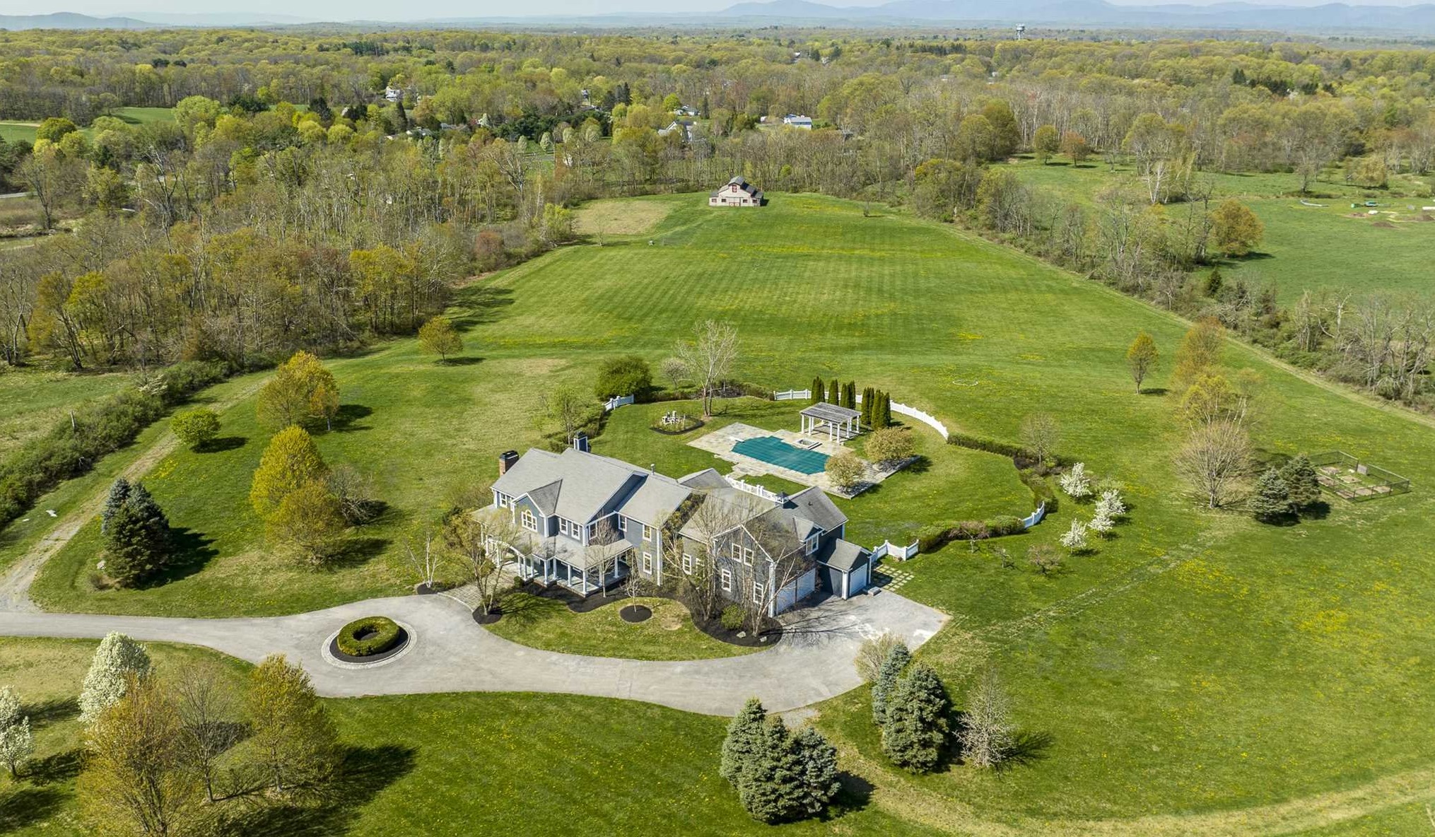 66 Angels Crest, Red Hook, NY 12571