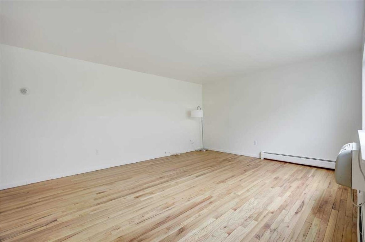 2740 South Rd, Poughkeepsie NY  12601-5241 exterior