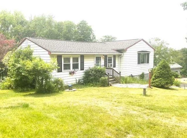 24 Ridge Rd, East Fishkill, NY 12533