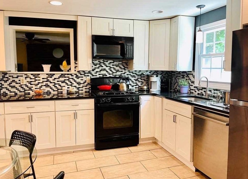 258 Elm St, Monroe, NY 10950-2827