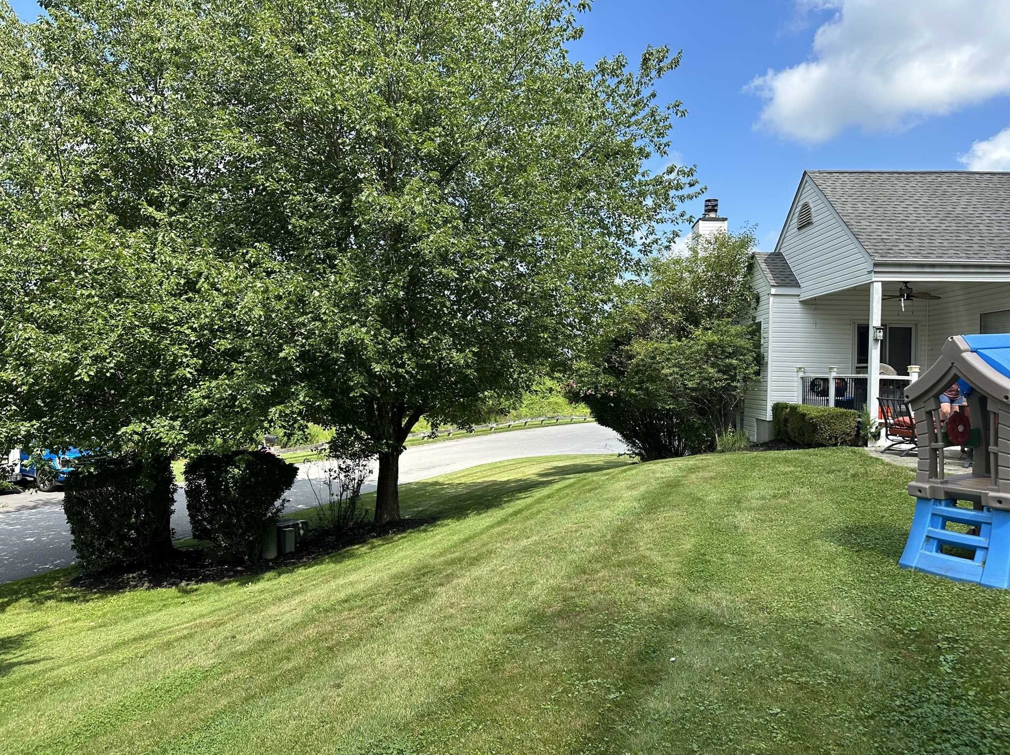 12 Cornwell St, Poughquag, NY 12570