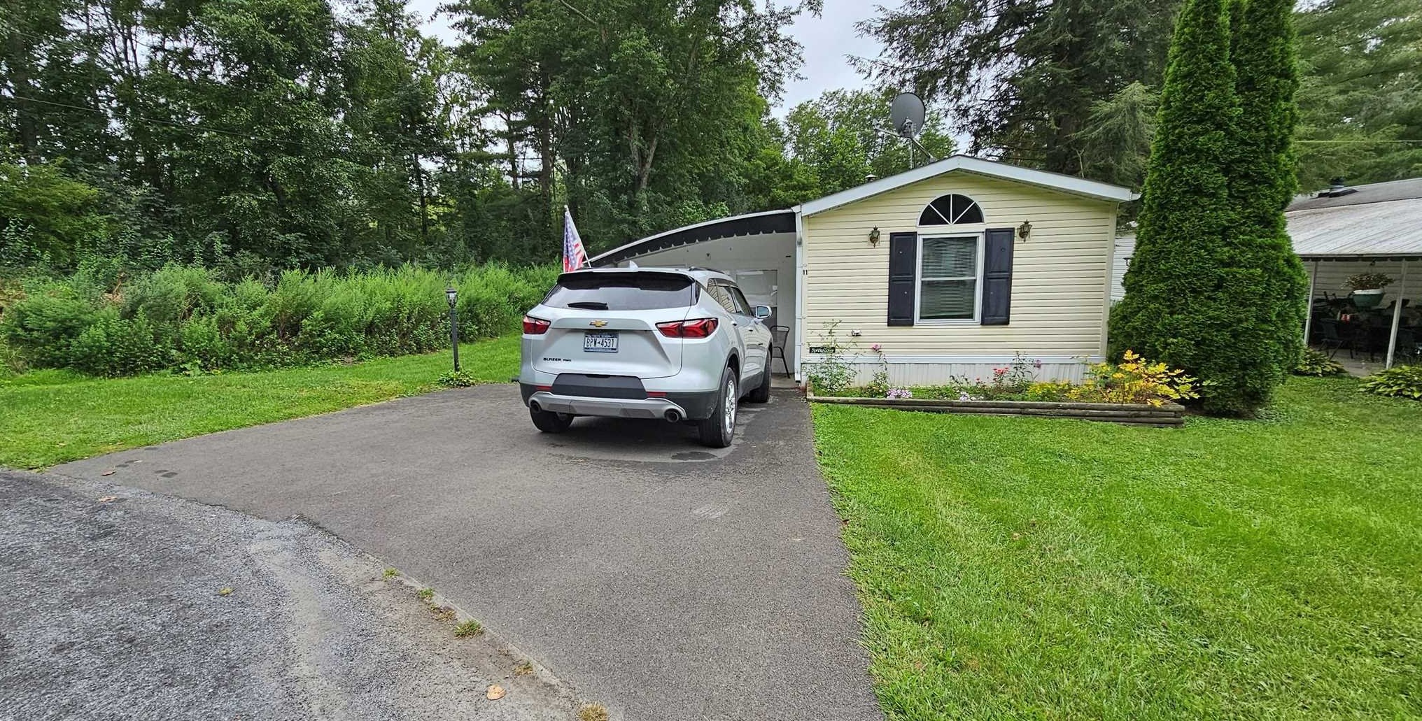 11 Christina Dr, Dover Plains, NY 12522-6077