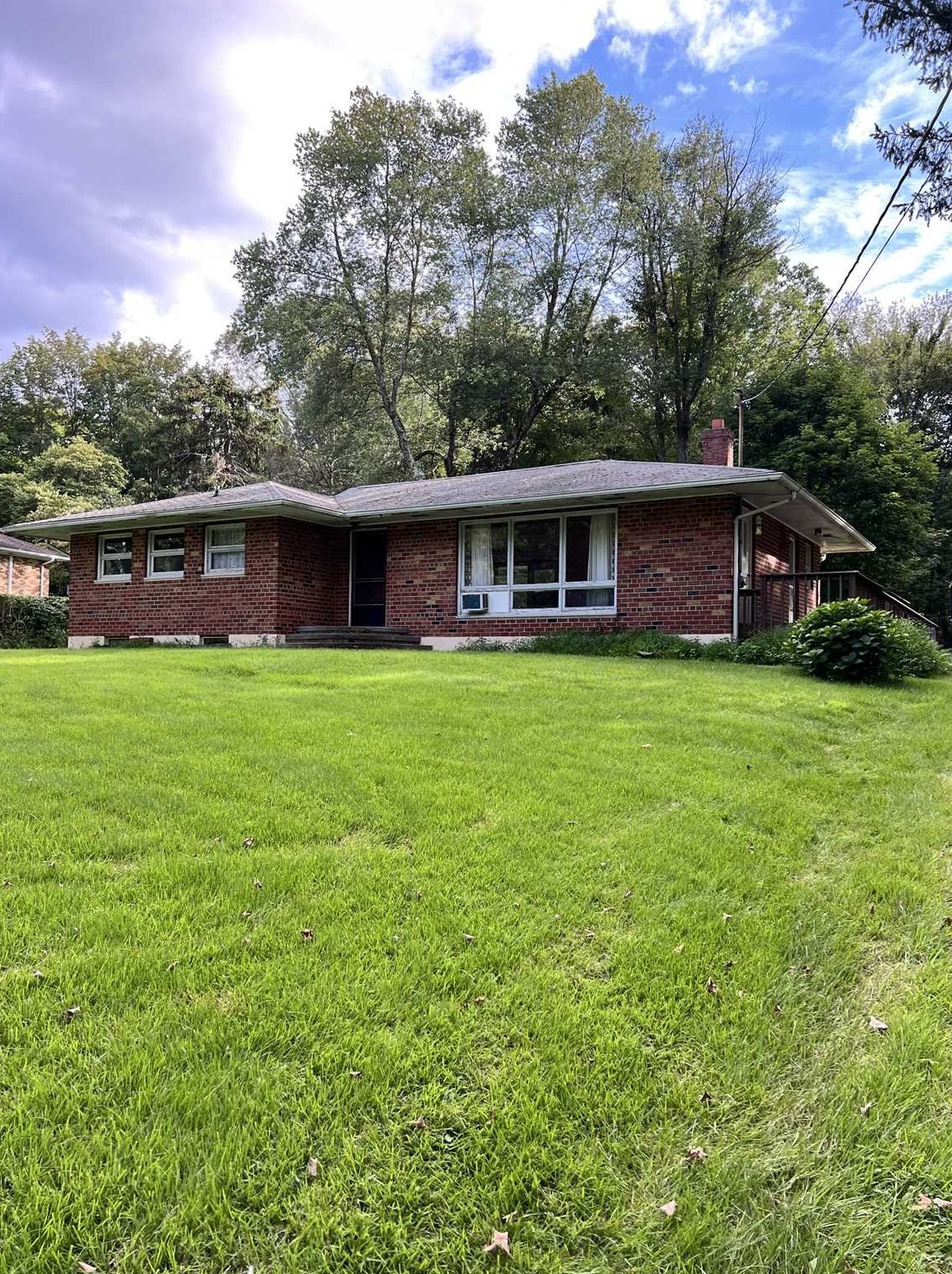 143 Clove Branch Rd, East Fishkill, NY 12533-6109