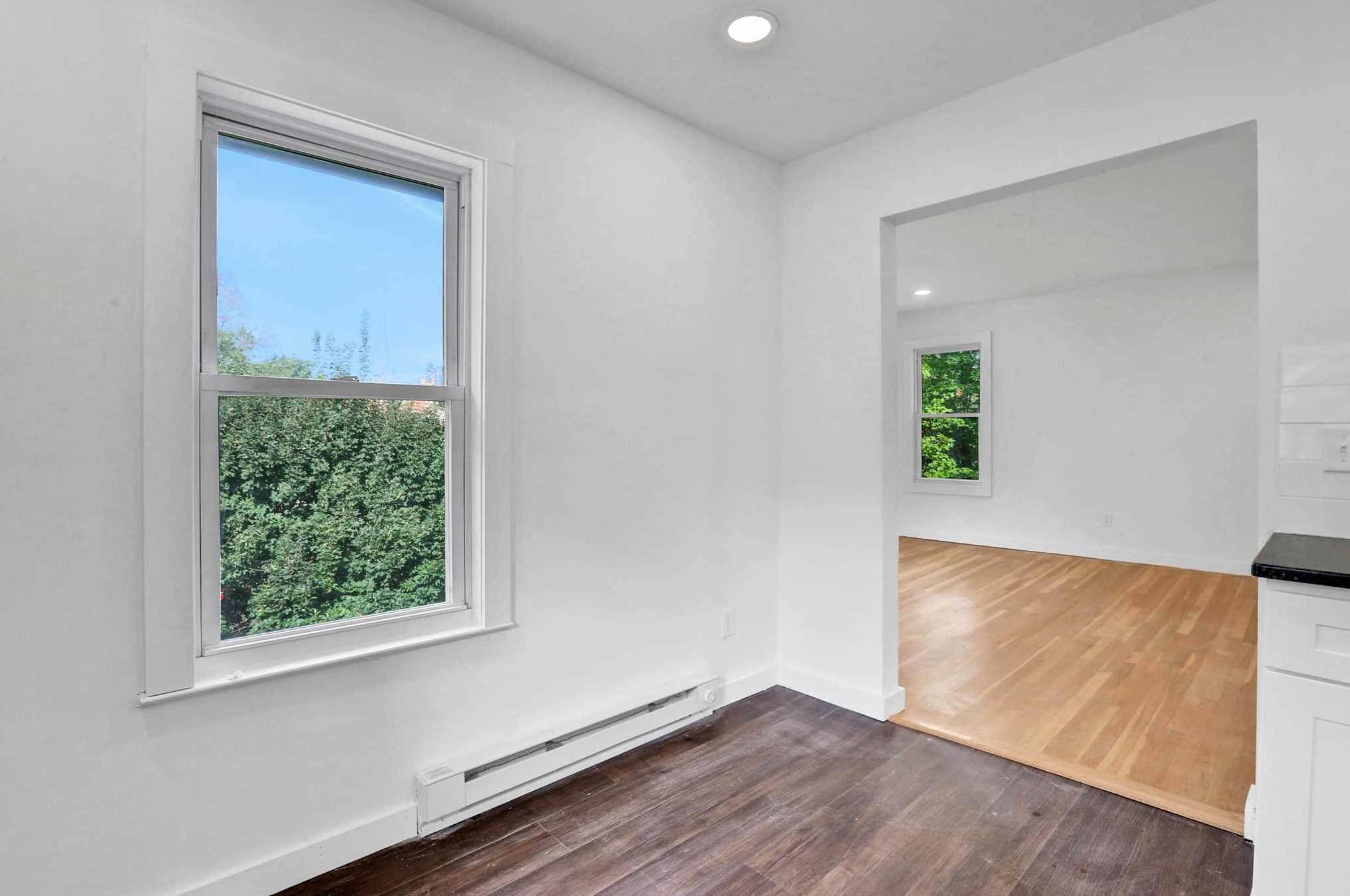 27 Tioronda Ave, Beacon NY 12508-3351 exterior