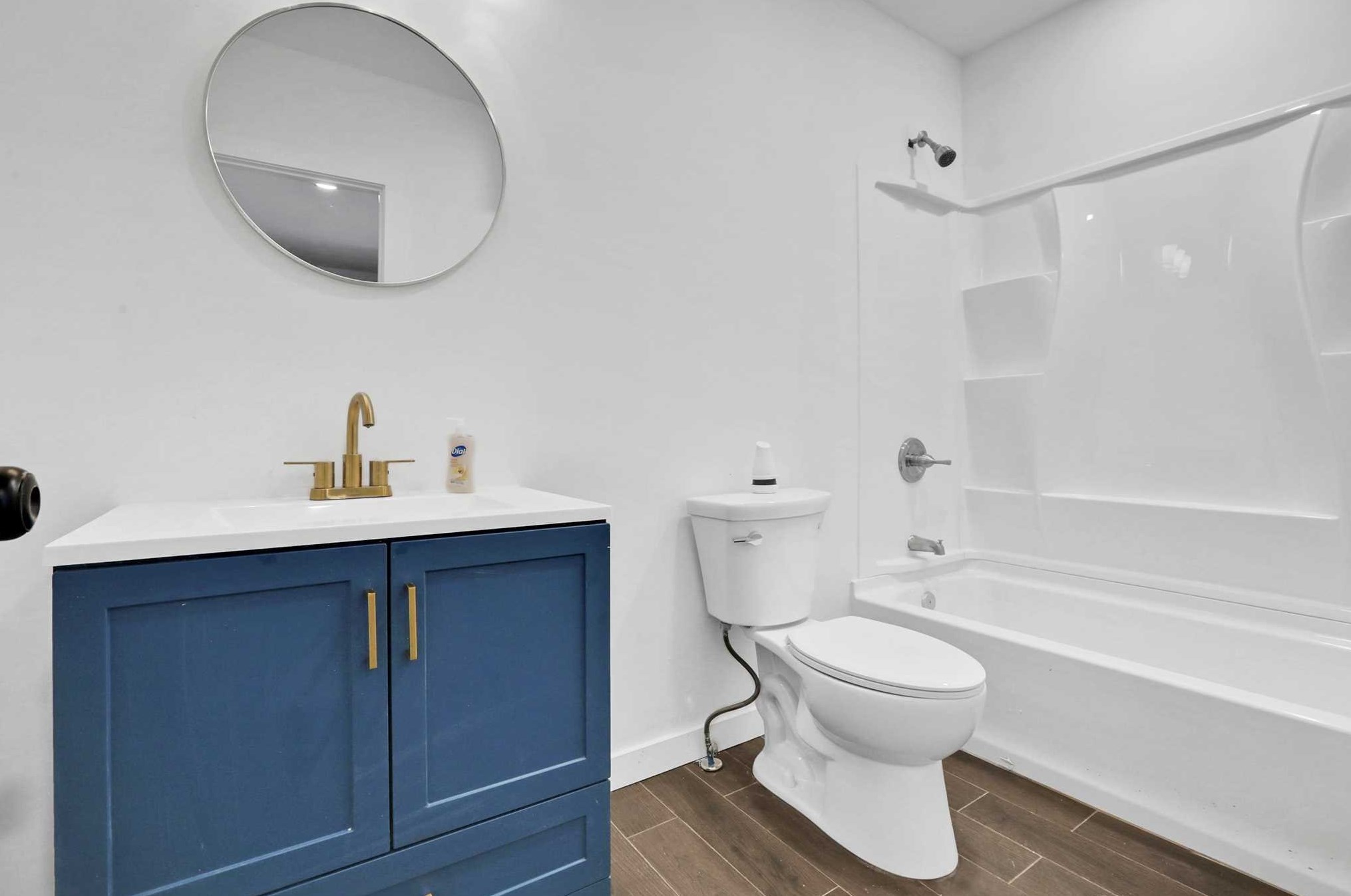 27 Tioronda Ave, Beacon NY 12508-3351 exterior