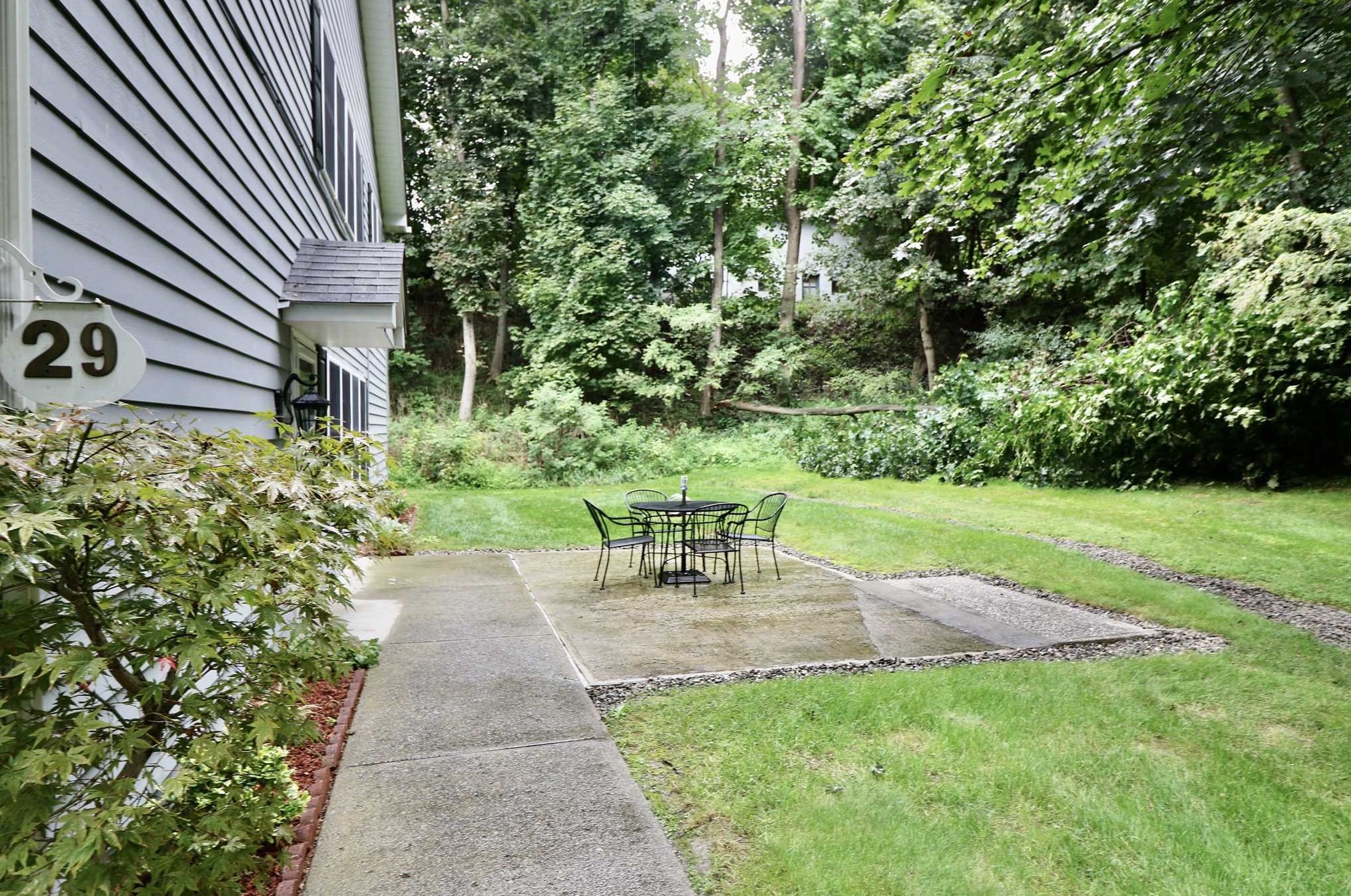 29 Lamplight St, Beacon, NY 12508-1435