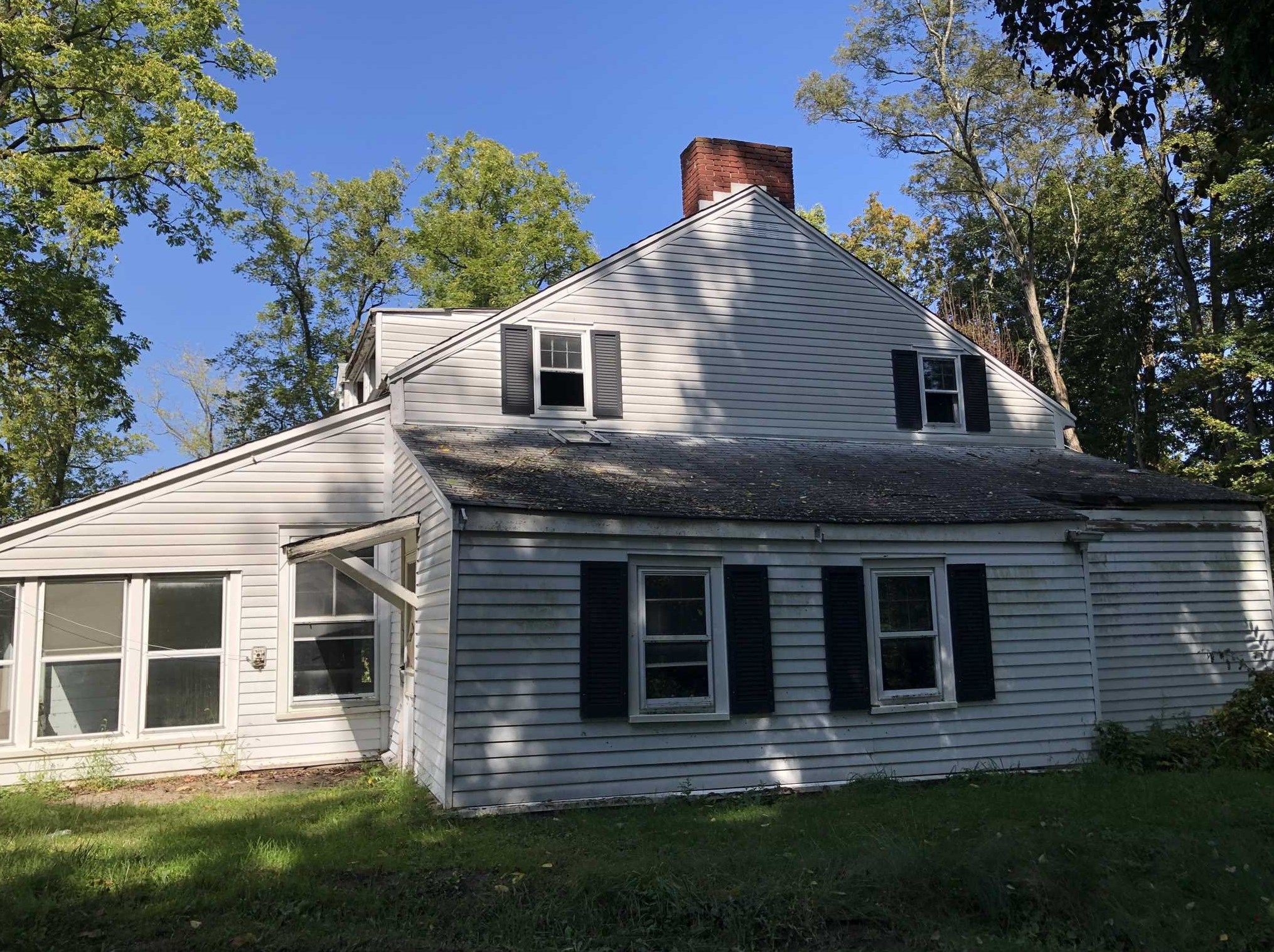 416 Shenandoah Rd, East Fishkill, NY 12533-6858