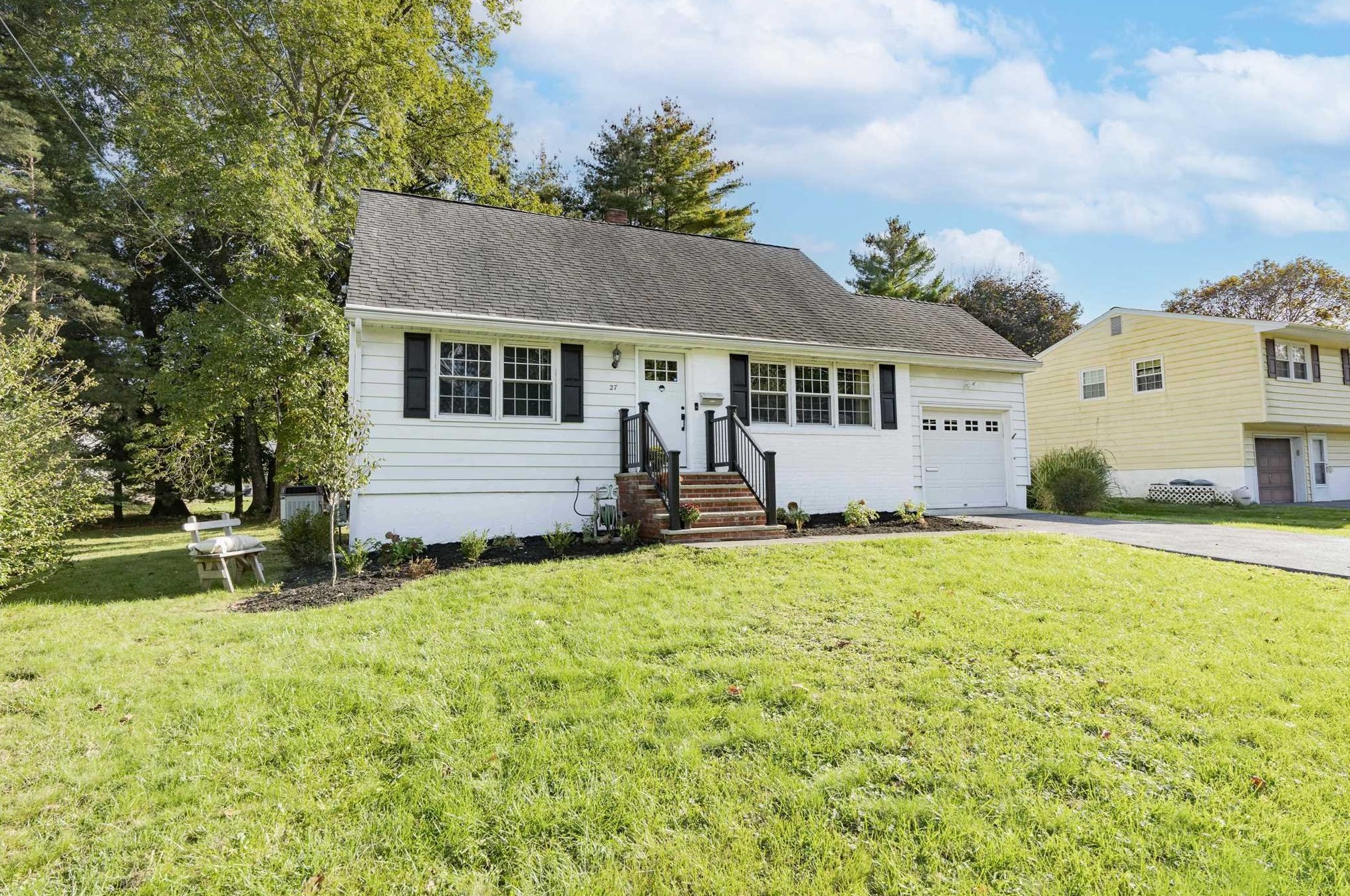 27 Wantaugh Ave, Poughkeepsie, NY 12603