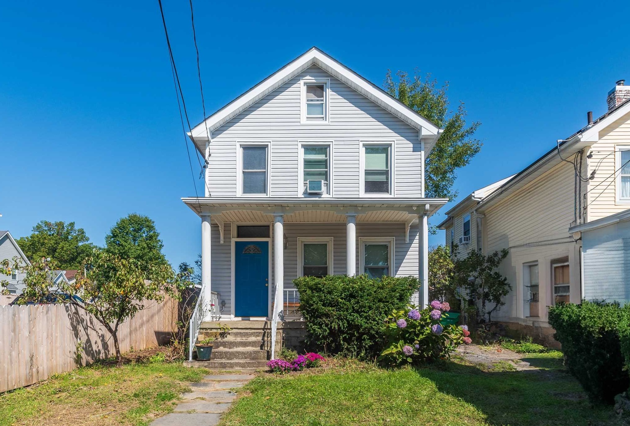 22 Church St, Beacon, NY 12508-1912