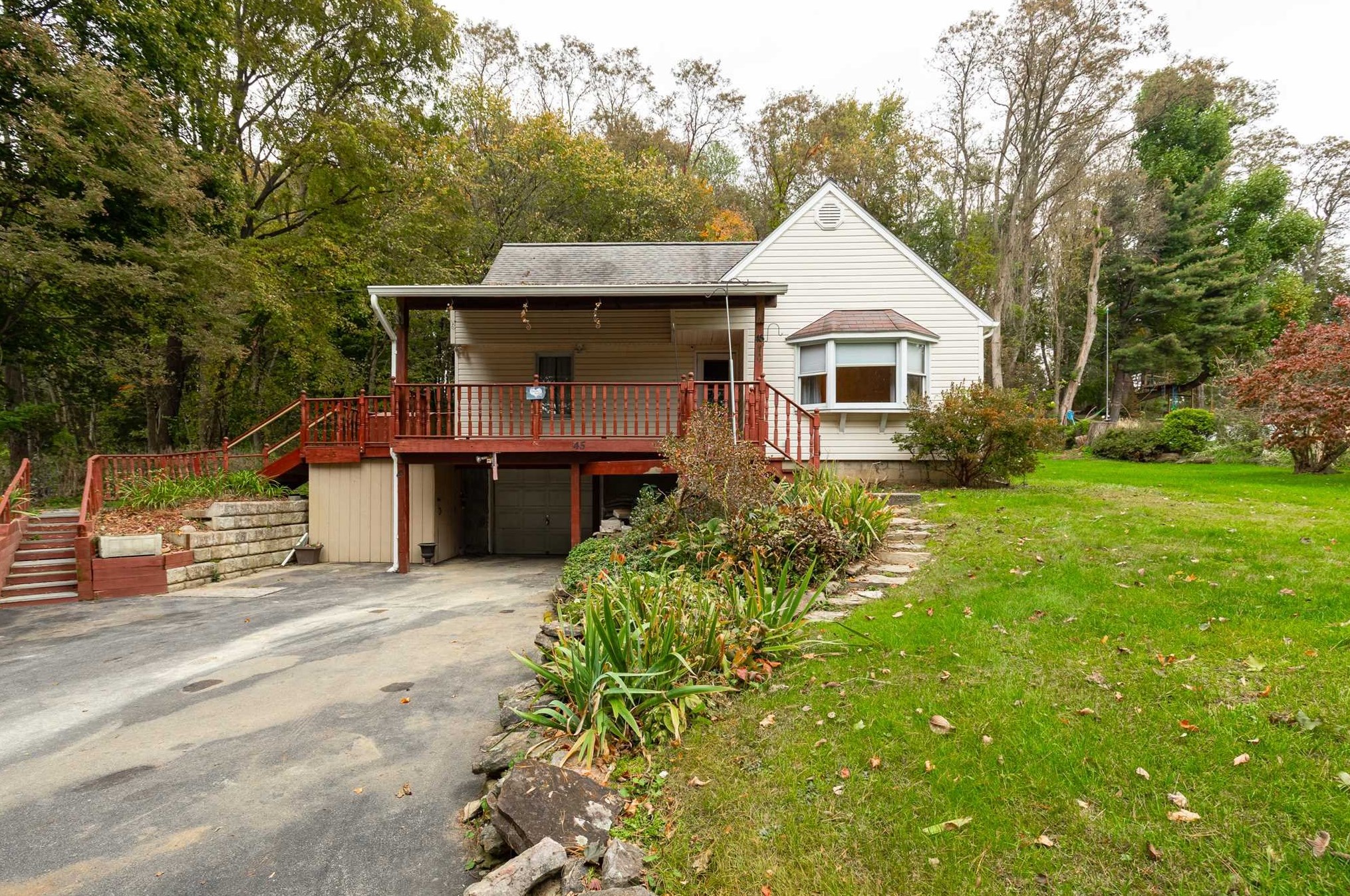 45 Strawberry Hill, Stormville, NY 12582