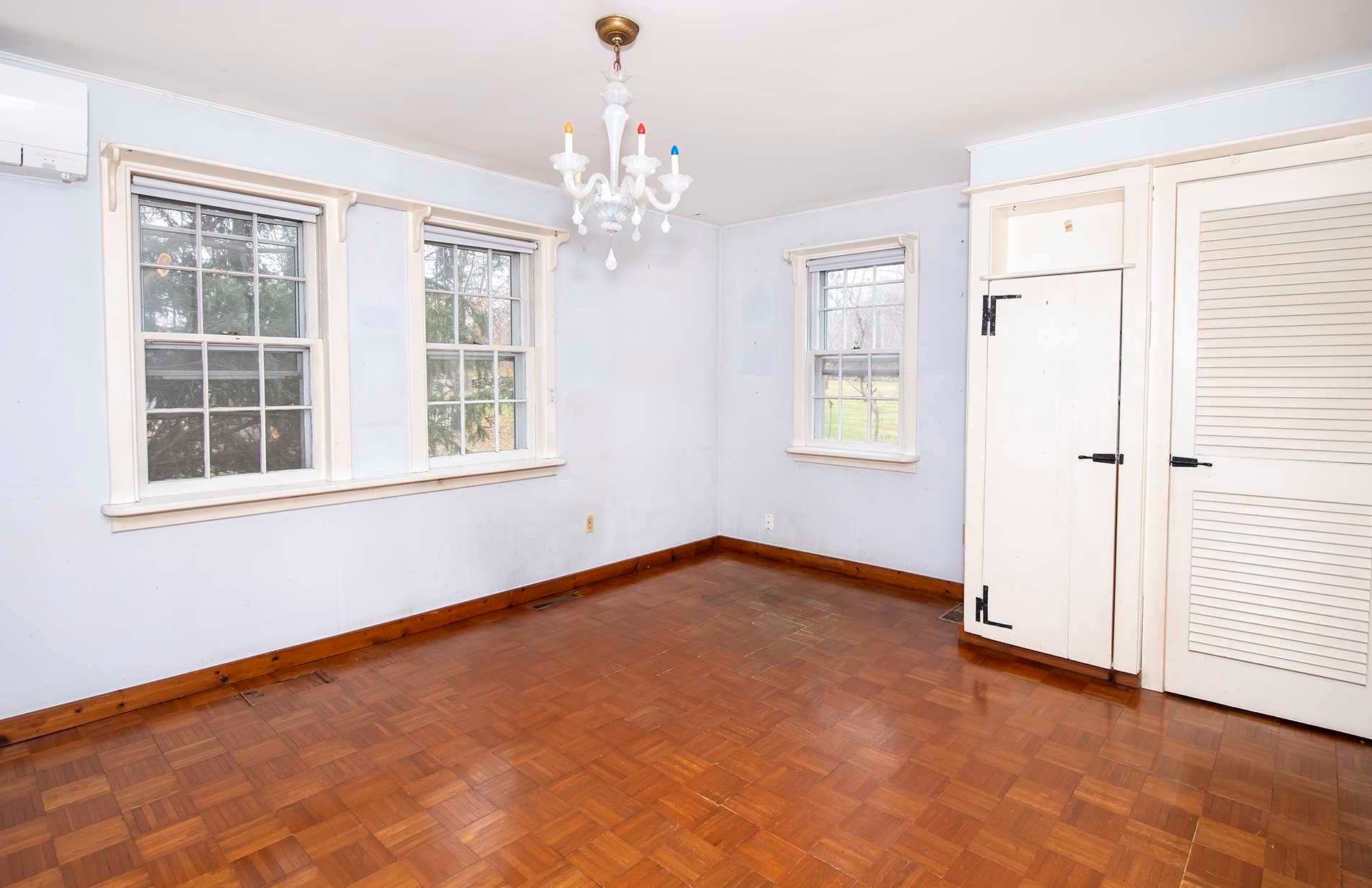 347 Lauer Rd, Poughkeepsie NY 12603-3942 exterior