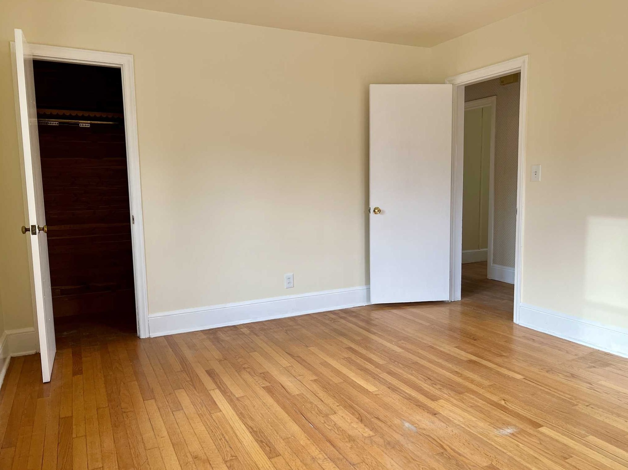 84 Beacon St, Beacon NY 12508-3130 exterior