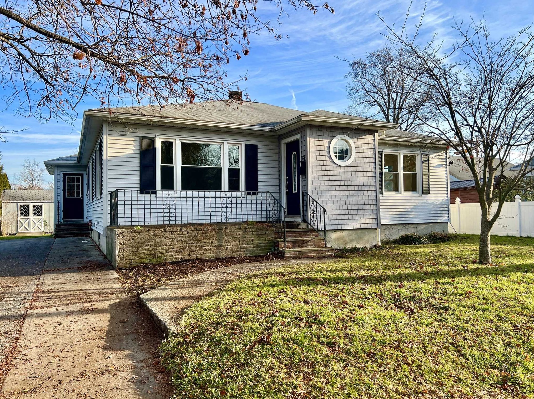 84 Beacon St, Beacon, NY 12508-2741