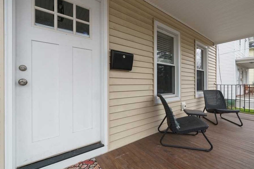 27 Ralph St, Beacon, NY 12508