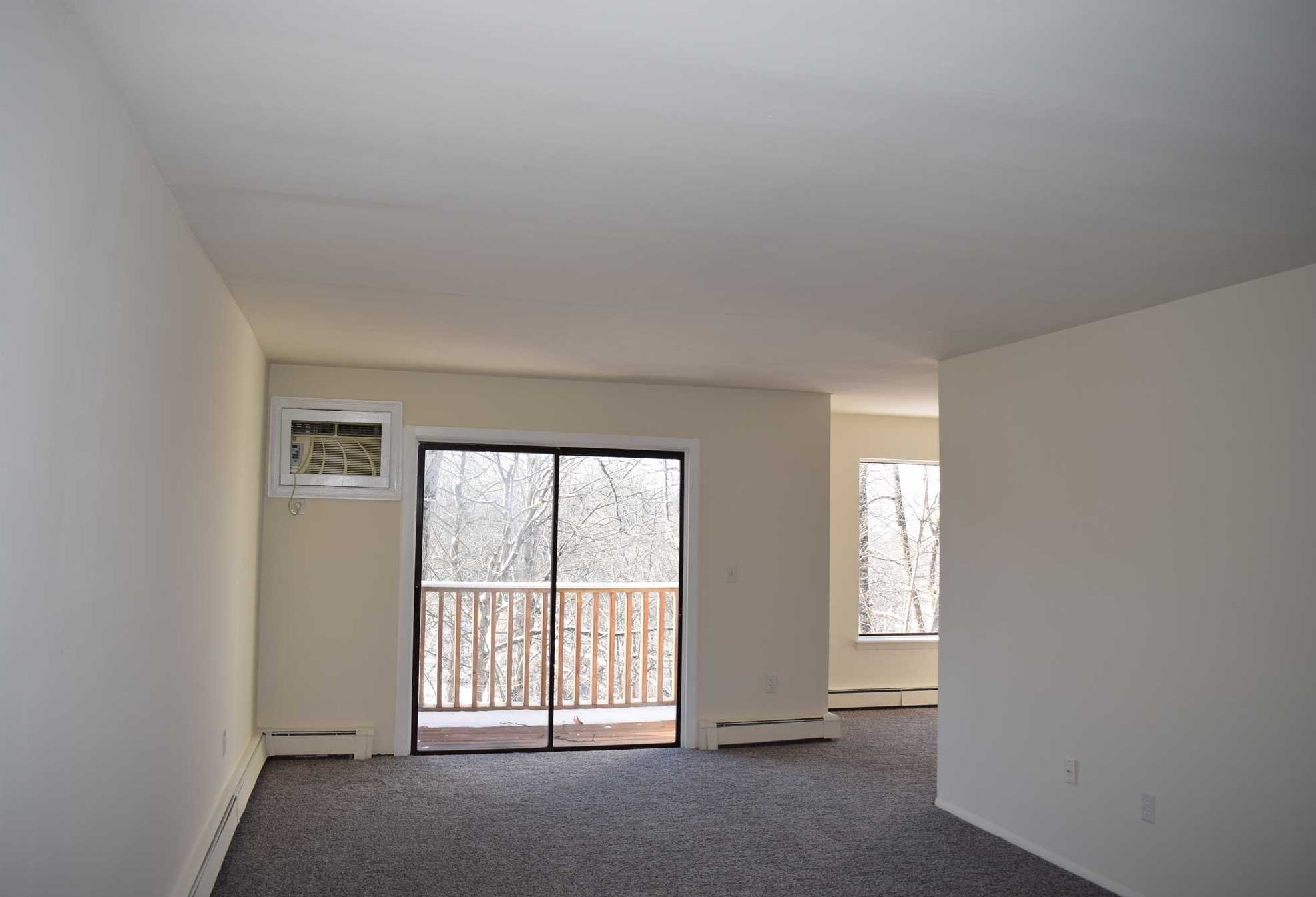 3 Hook Rd #13j, Poughkeepsie, NY