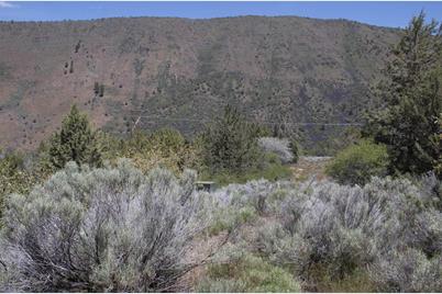 Lot 39 Peregrine Heights, Klamath Falls, OR 97601 - Photo 1