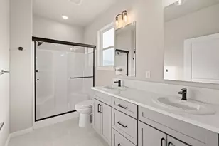 115 Oak Valley Dr, Talent, OR 97540 - Photo 16