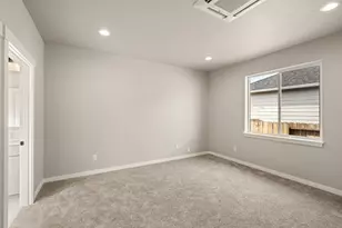 115 Oak Valley Dr, Talent, OR 97540 - Photo 14