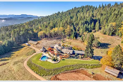 6380 Tunnel Loop Road, Grants Pass, OR 97526 - Photo 6