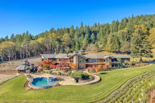 6380 Tunnel Loop Rd, Grants Pass, OR 97526 - Photo 4