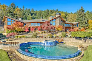 6380 Tunnel Loop Rd, Grants Pass, OR 97526 - Photo 2