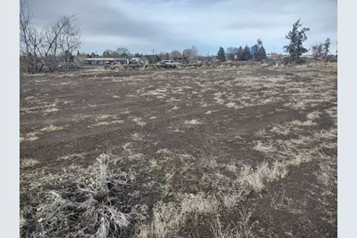 3.27 Acres S Hwy 97, Redmond, OR 97756 - Photo 10