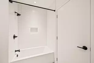 2745 NW Ordway Ave, Bend, OR 97703 - Photo 22