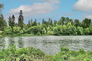 12240 Modoc Rd, Central Point, OR 97502 - Photo 2