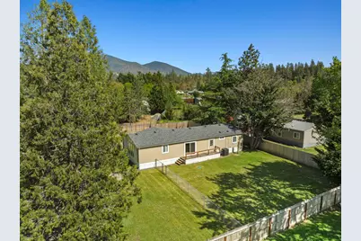 387 Tavis Drive, Merlin, OR 97532 - Photo 14