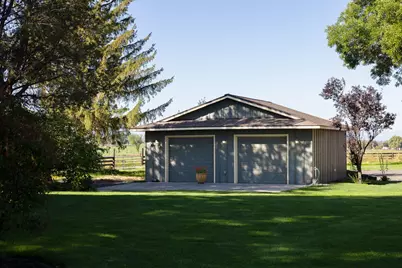 11311 SW Fleming Road, Powell Butte, OR 97753 - Photo 22