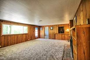 2525 Kinney Creek Rd, Jacksonville, OR 97530 - Photo 8