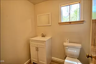 2525 Kinney Creek Rd, Jacksonville, OR 97530 - Photo 26