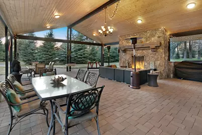 69019 Holmes Road, Sisters, OR 97759 - Photo 4