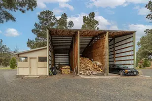 69019 Holmes Rd, Sisters, OR 97759 - Photo 58